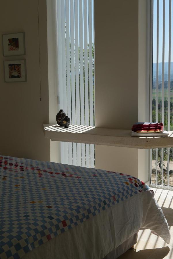 Bed and Breakfast Les Milles Roches Gordes Exterior foto
