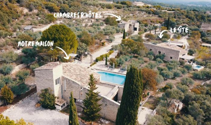 Bed and Breakfast Les Milles Roches Gordes Exterior foto