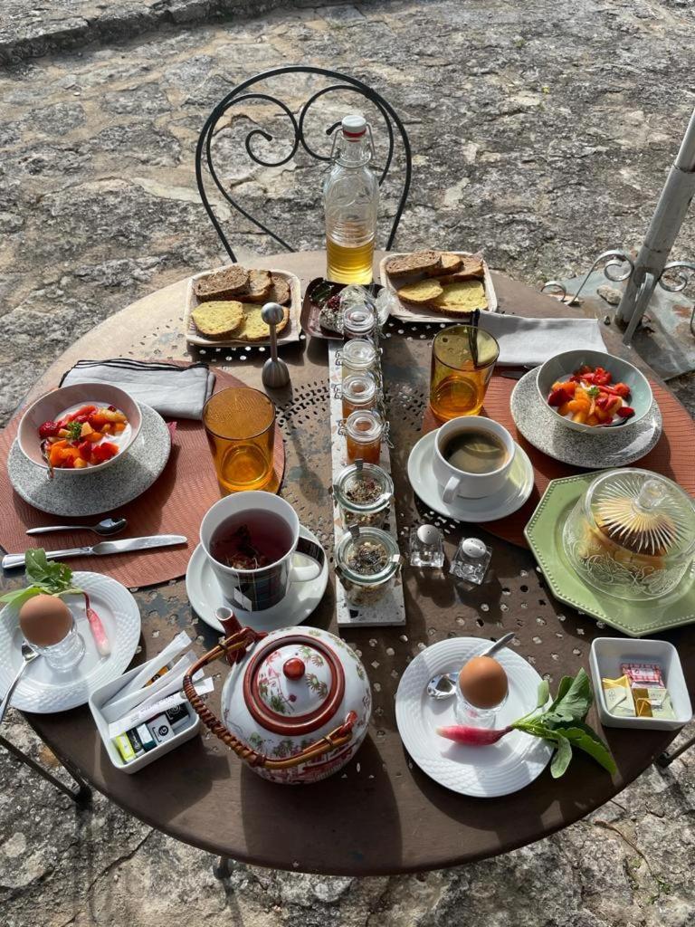 Bed and Breakfast Les Milles Roches Gordes Exterior foto